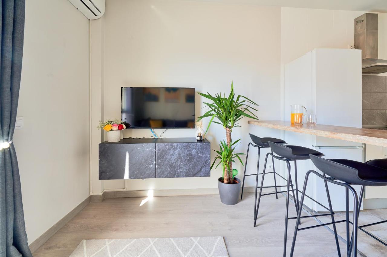 Appartamento Charming And Bright Flat In The Heart Of Málaga Esterno foto